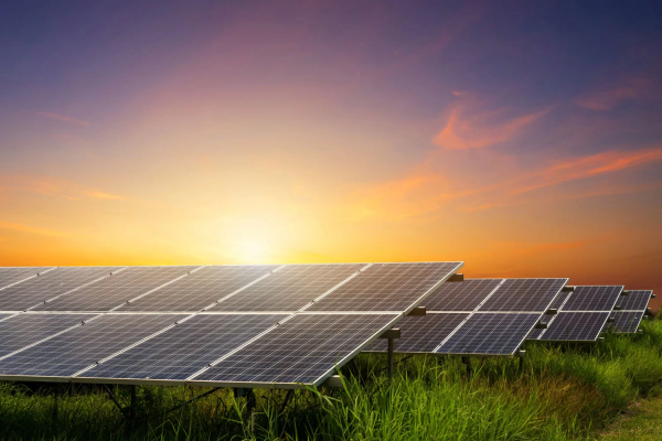 Energia Solar: Tecnologia, Economia e Sustentabilidade